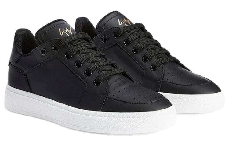 Order Giuseppe Zanotti GZ94 'Kasut Hitam Rendah Klasik Hujung Bulat' RU30035002