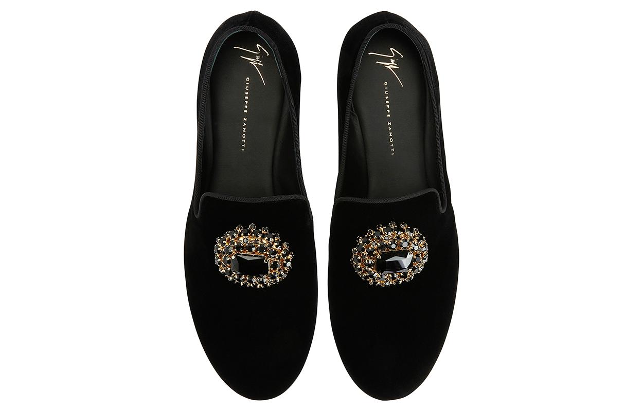 Shop 주세페 자노티 블랙 크리스탈 로퍼 IU30002001