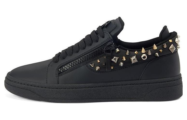 Giuseppe Zanotti Low-Top 'Black Metal Rivet Embroidery'