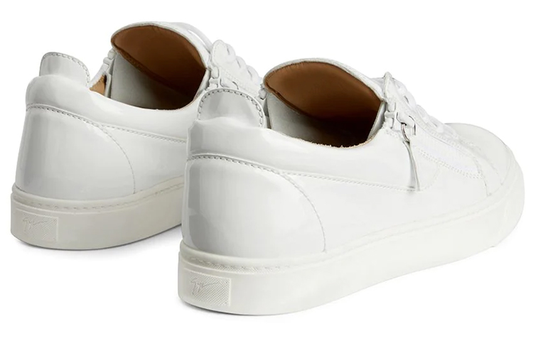 Shop Giuseppe Zanotti/GZ 鏡面效果 合成面料 低幫百搭小白鞋 潮流舒適 時尚板鞋 男款 白色