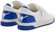 Shop Giuseppe Zanotti Kasut Low-Top 'Putih Biru Bunga' RU30027003
