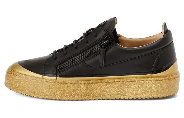 Giuseppe Zanotti Low Top 'Black Leather CMFT Strap'