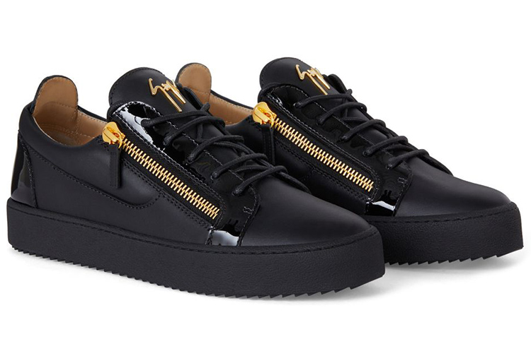 Lookbook Giuseppe Zanotti Baskets Basses ''Black Metal Zipper'' RU00010003