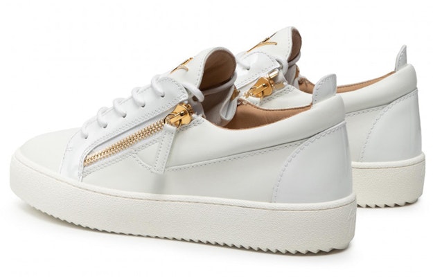 Giuseppe Zanotti Low-Top 'Essential White' Kasut Putih Rendah. RU00010004 Purchase Giuseppe Zanotti Low-Top 'Essential White' Kasut Putih Rendah. RU00010004