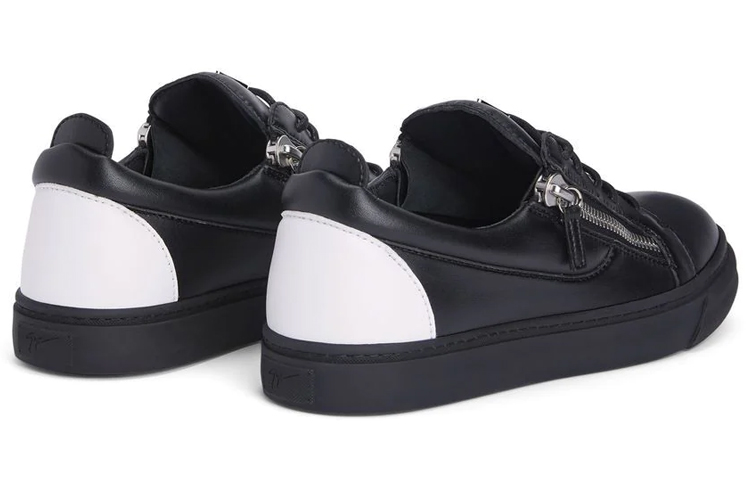 Shop Giuseppe Zanotti Low Top Double Zip 'Hitam Putih' RU00133H02