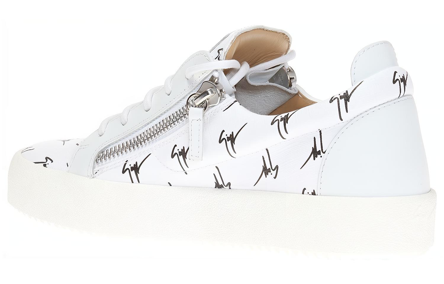 Lookbook Giuseppe Zanotti Low Top Leather Sneakers 'White' RM80030001