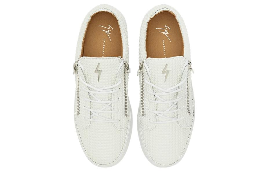 Shop 朱塞佩·萨诺第白色搭扣低帮休闲鞋 RU20082H02