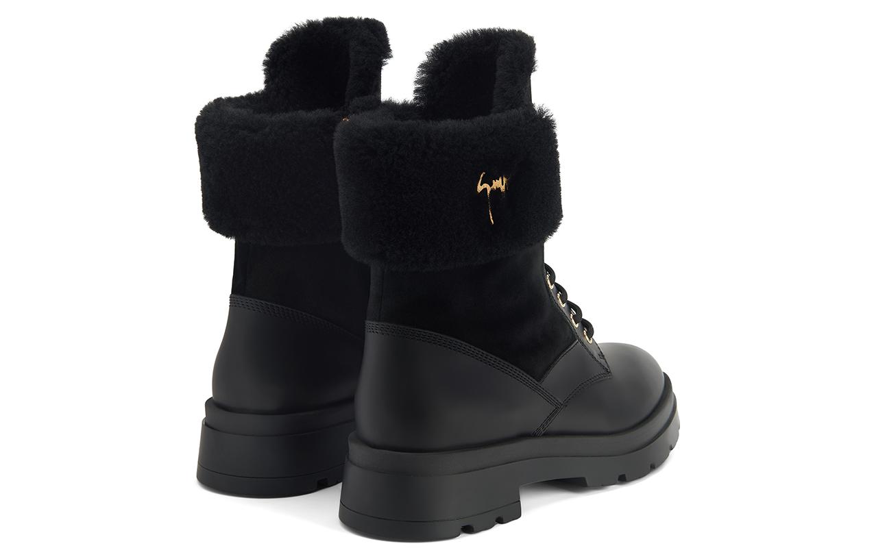 Shop But Kasut Pendek Giuseppe Zanotti 'Lapisan Bulu Hitam Selesa' IU30025001