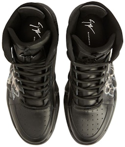 Giuseppe Zanotti Talon Tinggi 'Cetakan Graffiti Hitam' RU30032001 Lookbook Giuseppe Zanotti Talon Tinggi 'Cetakan Graffiti Hitam' RU30032001