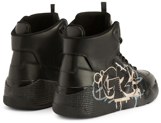 giuseppe zanotti/GZ 鷹爪 皮革 塗鴉印花 高筒 休閒鞋 男款 黑色 Shop giuseppe zanotti/GZ 鷹爪 皮革 塗鴉印花 高筒 休閒鞋 男款 黑色