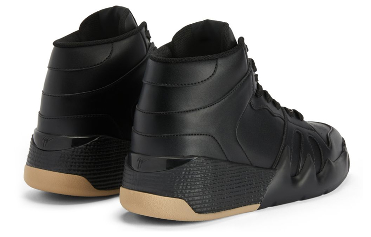 Shop Giuseppe Zanotti Talon Tinggi 'Kulit Sintetis Hitam' RU30001001