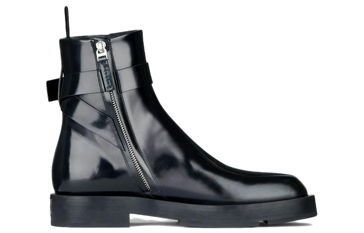 Order Stivaletti in Pelle Givenchy 4G con Fibbia ''Nero'' BH603BH135-001