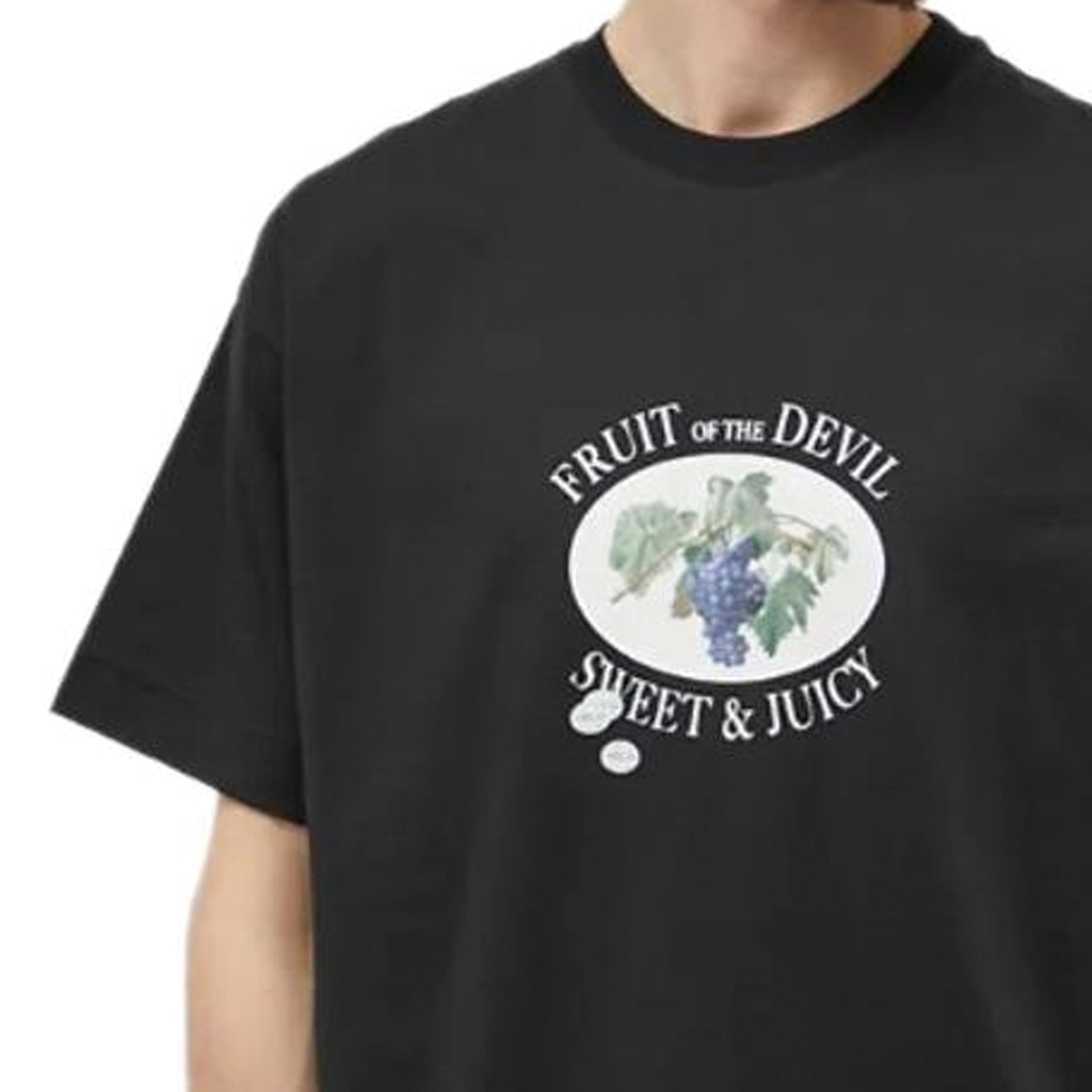 Purchase GIVENCHY  Black Letter Print Crew Neck Short Sleeve T-Shirt BM71JA3YG5-001