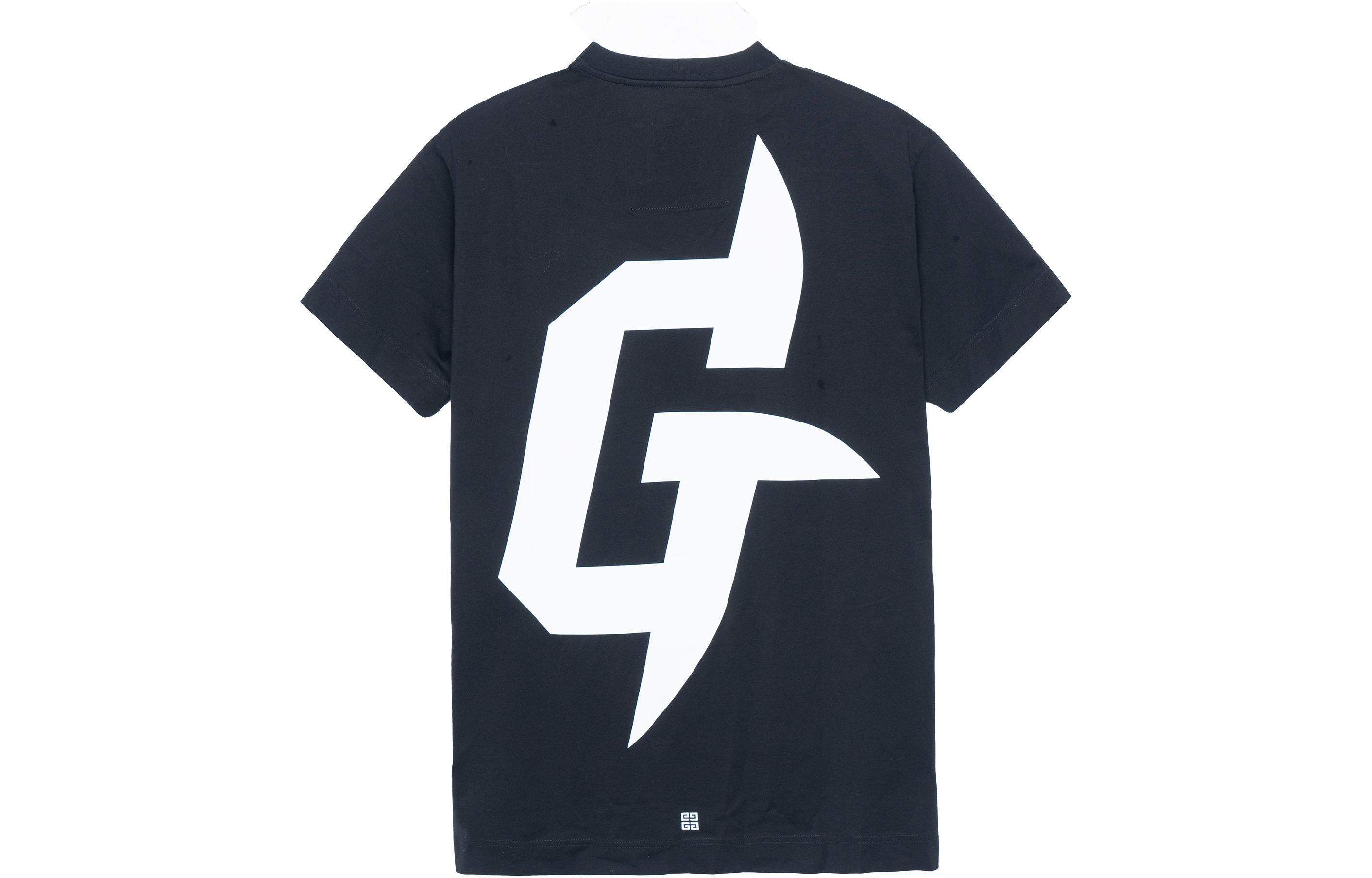 Lookbook Givenchy Kaos Pendek Hitam dengan Logo Cetak BM716N3YBK-001