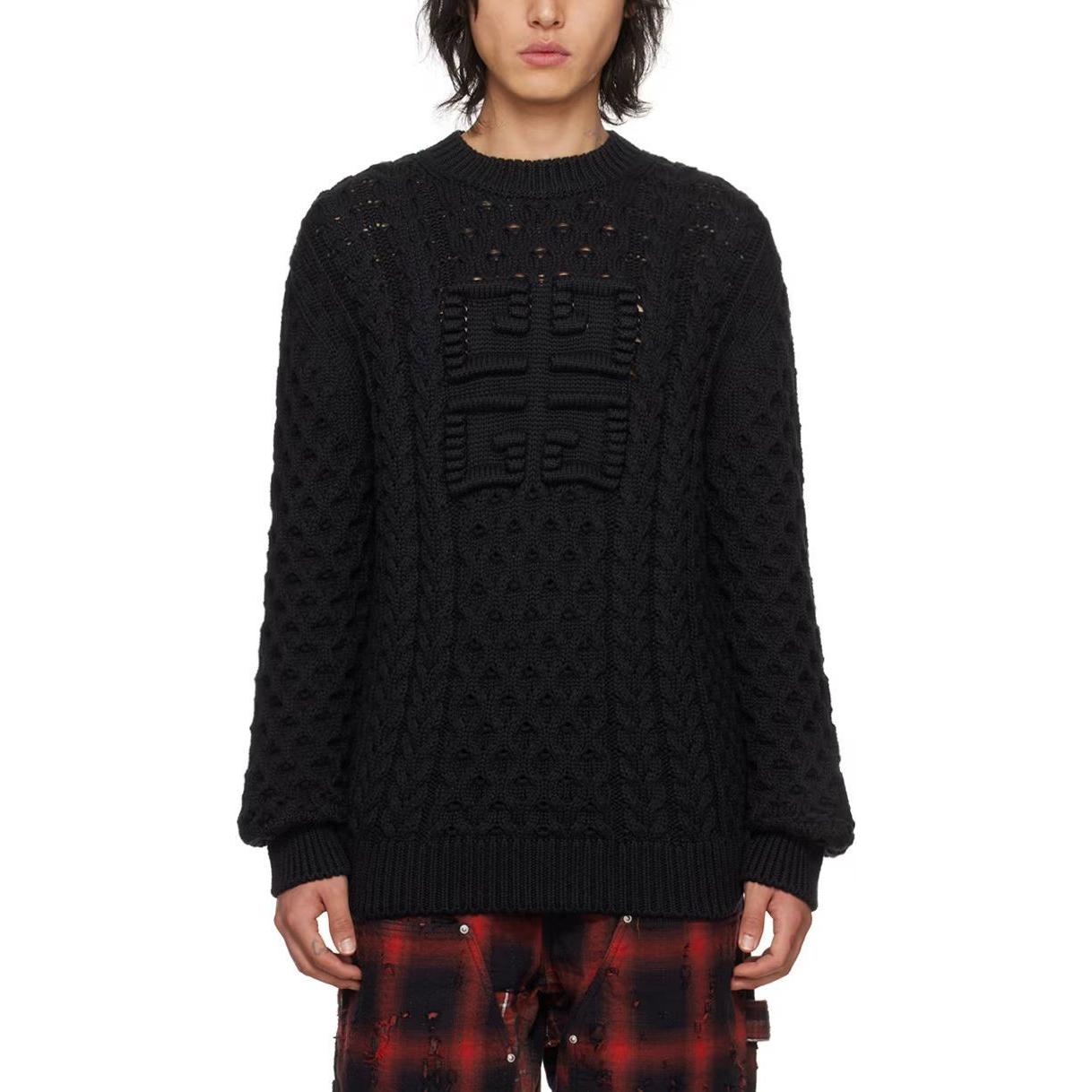 Shop Givenchy Sweater Hitam Lengan Panjang Crewneck Pullover. BM90Q24YGJ-001