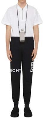 GIVENCHY Celana Jogger Slim Fit Hitam dengan Logo Print Mid-Rise. BM50WB3YMG-001 Lookbook GIVENCHY Celana Jogger Slim Fit Hitam dengan Logo Print Mid-Rise. BM50WB3YMG-001