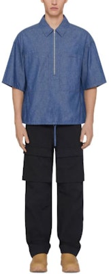 GIVENCHY Baju Biru Berkolar Zip Lengan Pendek. BM610H5YAP-452 Lookbook GIVENCHY Baju Biru Berkolar Zip Lengan Pendek. BM610H5YAP-452