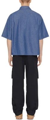 GIVENCHY Baju Biru Berkolar Zip Lengan Pendek. BM610H5YAP-452 Shop GIVENCHY Baju Biru Berkolar Zip Lengan Pendek. BM610H5YAP-452