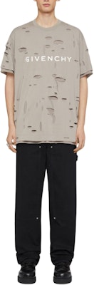 Camiseta Gris Taupe GIVENCHY con Estampado de Letras Desgastado. BM716N3Y8Y-281 Lookbook Camiseta Gris Taupe GIVENCHY con Estampado de Letras Desgastado. BM716N3Y8Y-281