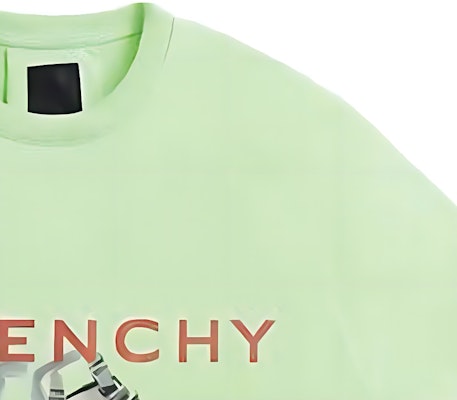 지방시 그린 로고 레터 프린트 크루넥 티셔츠. BM716G3YBC-322 Sizing 지방시 그린 로고 레터 프린트 크루넥 티셔츠. BM716G3YBC-322