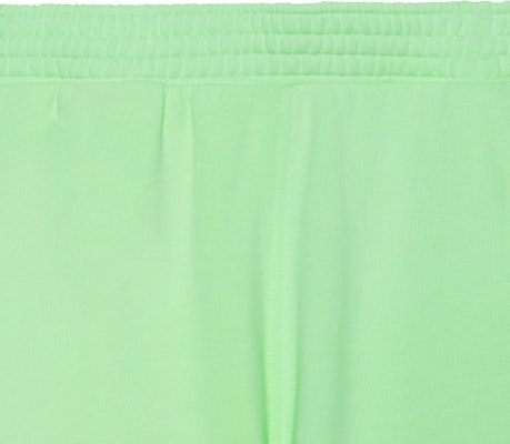 Givenchy Green Shorts with Letter Logo Print Casual Style. BM51863YAC326 Sizing Givenchy Green Shorts with Letter Logo Print Casual Style. BM51863YAC326