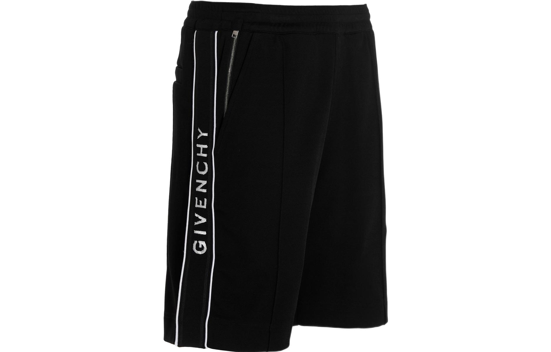 Shop Givenchy Celana Pendek Kasual Hitam dengan Logo Terprint BM50ZK30Q6-001