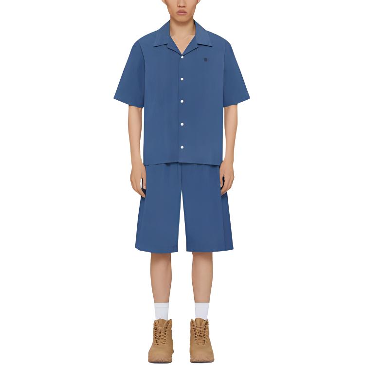 Lookbook GIVENCHY Ozone Washed Denim Chambray Kemeja Lengan Pendek - Biru Muda. BM61101YGH-450