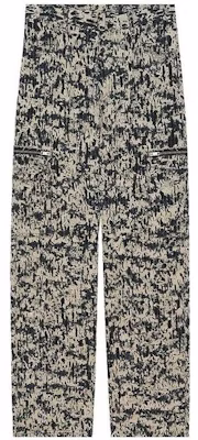 Givenchy Celana Jeans Warna Polos Longgar dengan Kantong Samping BM517E5Y3S-117 Order Givenchy Celana Jeans Warna Polos Longgar dengan Kantong Samping BM517E5Y3S-117