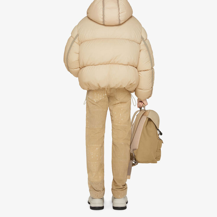 GIVENCHY  Winter Beige Hooded Loose Fit Down Jacket BM00T213T4-913 圖 4