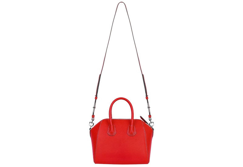 Order Givenchy Antigona Tote Kulit Logam Perak Pop Merah Mini