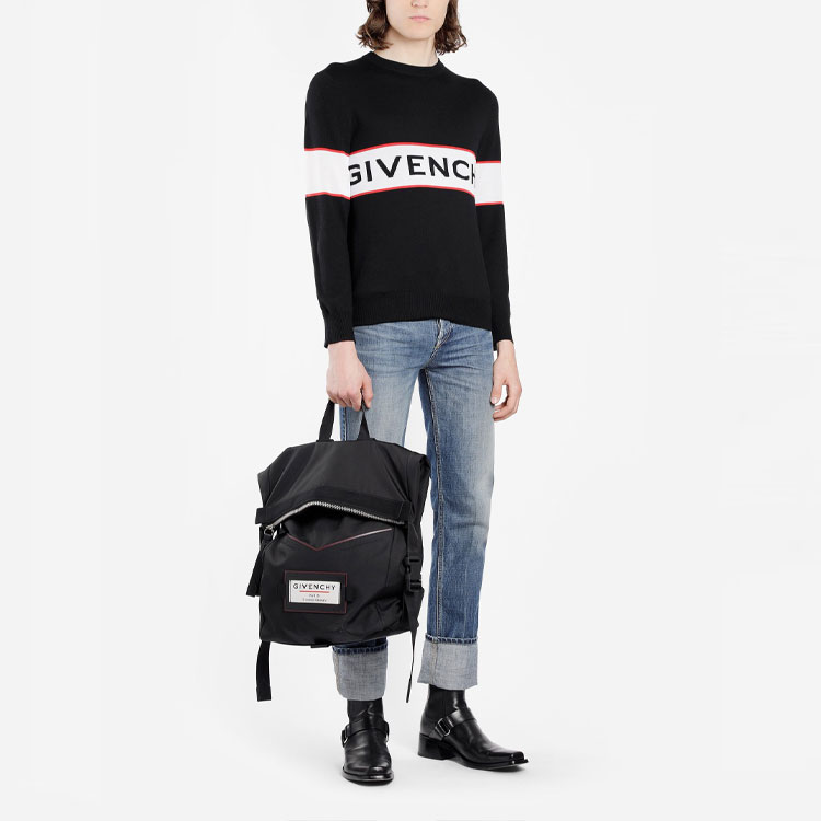 Purchase Givenchy Sweater Hitam Alphabet Logo Intarsia Rajut. BM900G400M