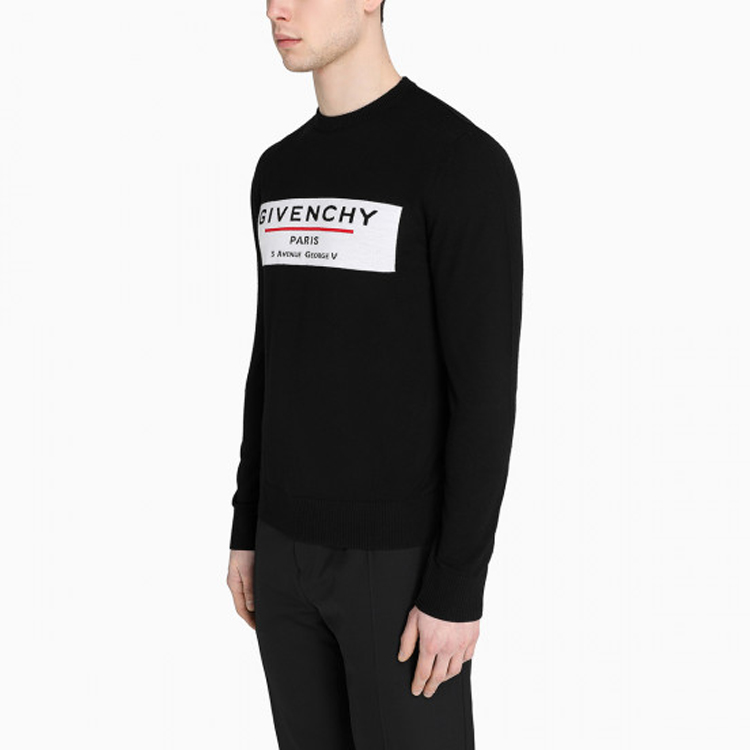 Shop Givenchy Sweater Rajutan Wol Hitam dengan Logo BM90BT406B-973