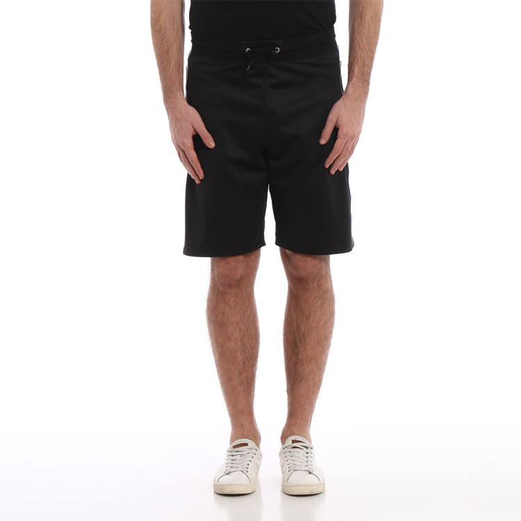 Lookbook 纪梵希黑色logo印花拉绳短裤带拉链口袋 BM5094300B-001