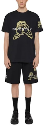 Givenchy Baju-T Cotton Hitam Oversized Cetakan Angel Lelaki. BM716N3YH6-001 Lookbook Givenchy Baju-T Cotton Hitam Oversized Cetakan Angel Lelaki. BM716N3YH6-001