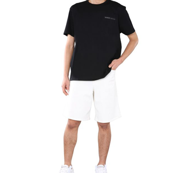 Givenchy Black Pocket Logo Crewneck T-Shirt BM70VA3002-001 圖 8
