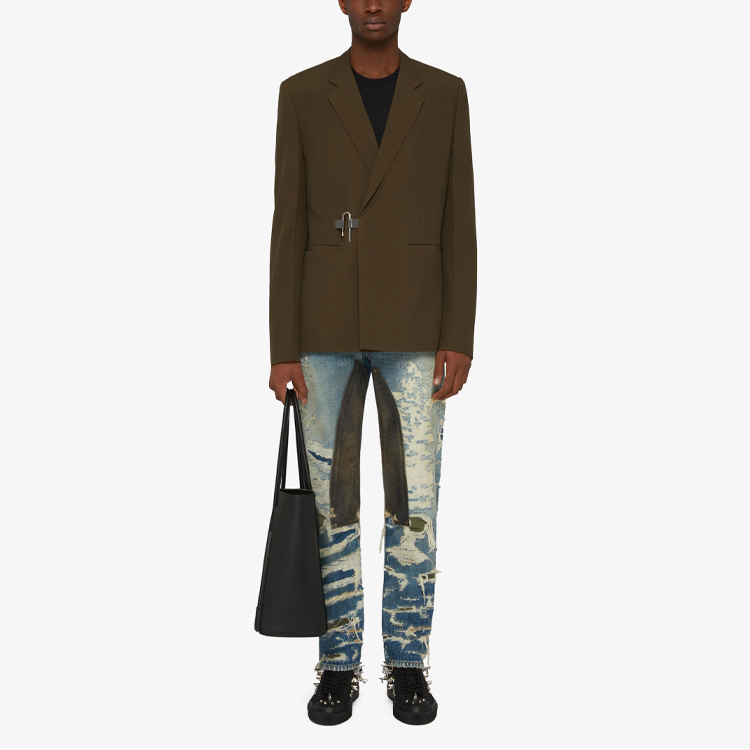 Lookbook 지방시 컨실드 클로저 긴소매 수트 블레이저. BM30B213MP-313