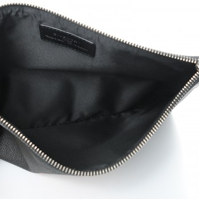 Lookbook Givenchy Tas Kosmetik Cetak Bambi Tekstur Medium Hitam