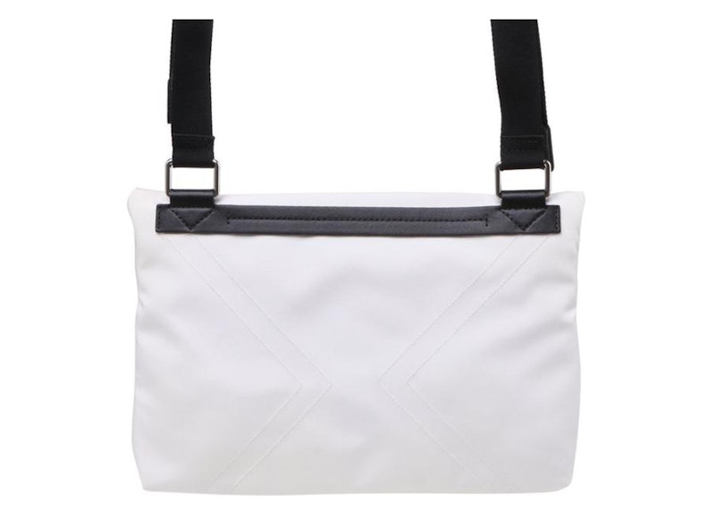 Order ジバンシィ ダウンタウン パッチ ロゴ クロスボディバッグ ホワイト