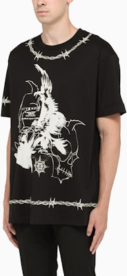 Givenchy FW21 Gothic Print Loose Fit Black T-Shirt BM71663Y6B-001 Purchase Givenchy FW21 Gothic Print Loose Fit Black T-Shirt BM71663Y6B-001