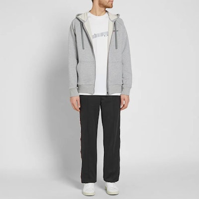 纪梵希 FW21 黑色标志胶带运动裤 BM501H300B-001 Sizing 纪梵希 FW21 黑色标志胶带运动裤 BM501H300B-001