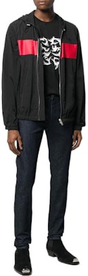 Givenchy Celana Jeans Slim Fit Warna Solid Biru FW21. BM50EX50C5-410 Lookbook Givenchy Celana Jeans Slim Fit Warna Solid Biru FW21. BM50EX50C5-410