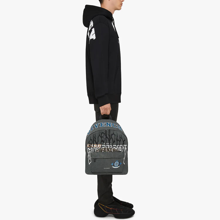 Purchase GIVENCHY FW22  Black Pullover Sweatshirt with Chest Graphic Print BMJ0HC3Y88-001