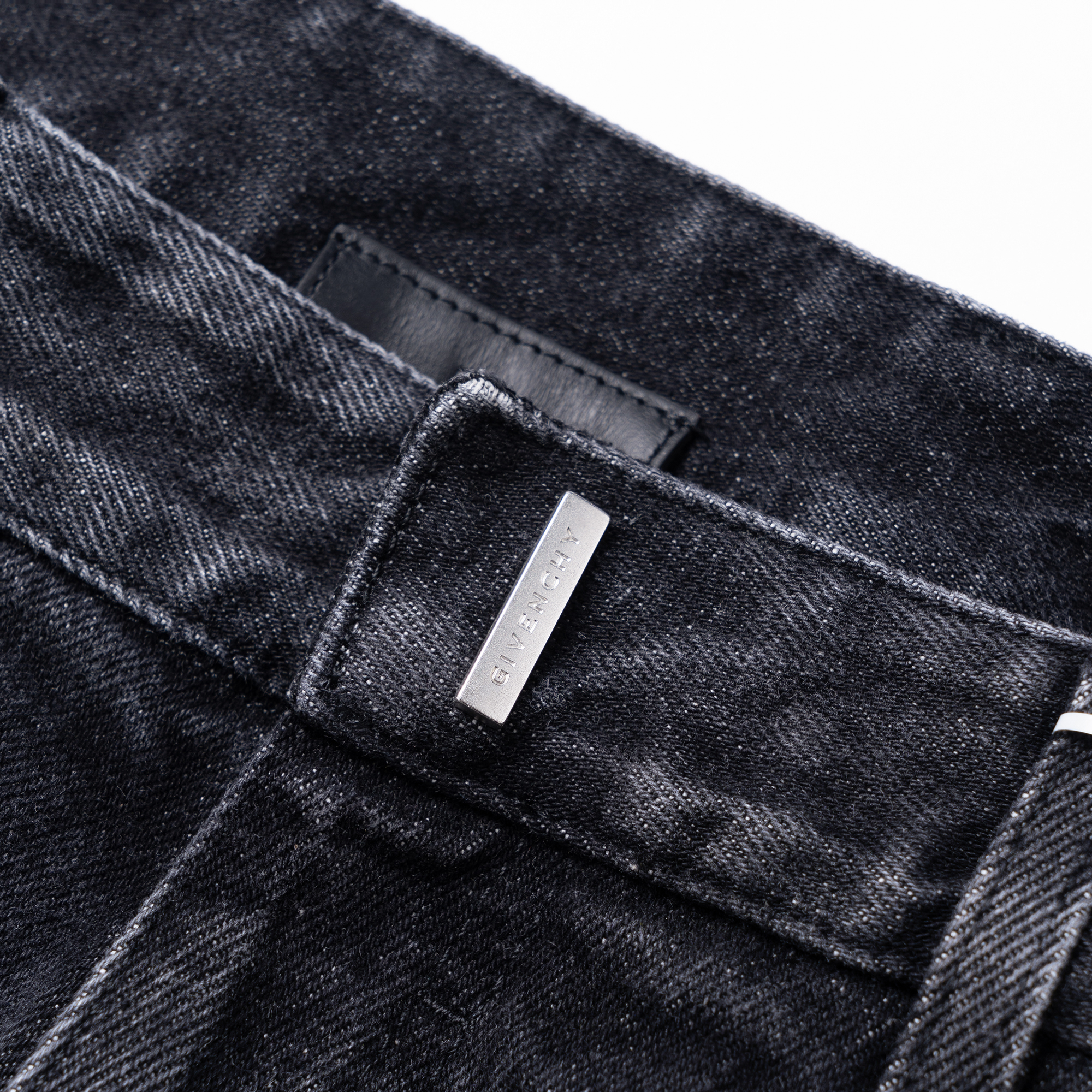 Givenchy FW22  Black Tapered Mid-Waist Denim Jeans with Utility Pockets BM514W5Y3K-004 圖 5