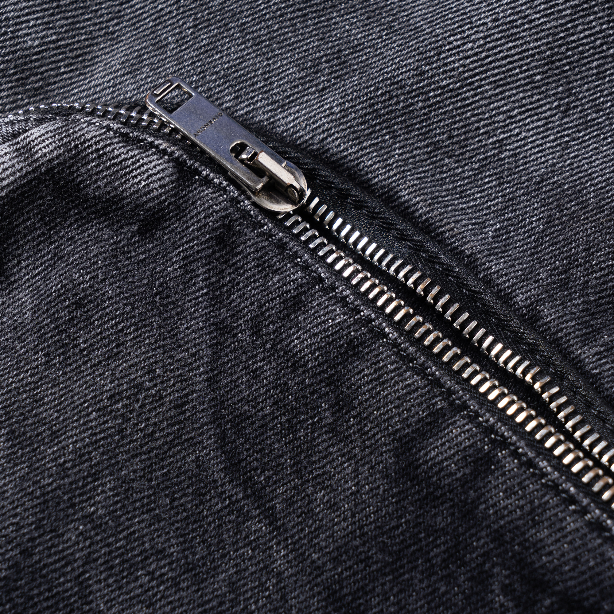 Givenchy FW22  Black Tapered Mid-Waist Denim Jeans with Utility Pockets BM514W5Y3K-004 圖 6