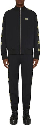 GIVENCHY FW22 Chaqueta Negra con Detalle de Letras Laterales. BMJ0JP3Y9B-001 Lookbook GIVENCHY FW22 Chaqueta Negra con Detalle de Letras Laterales. BMJ0JP3Y9B-001