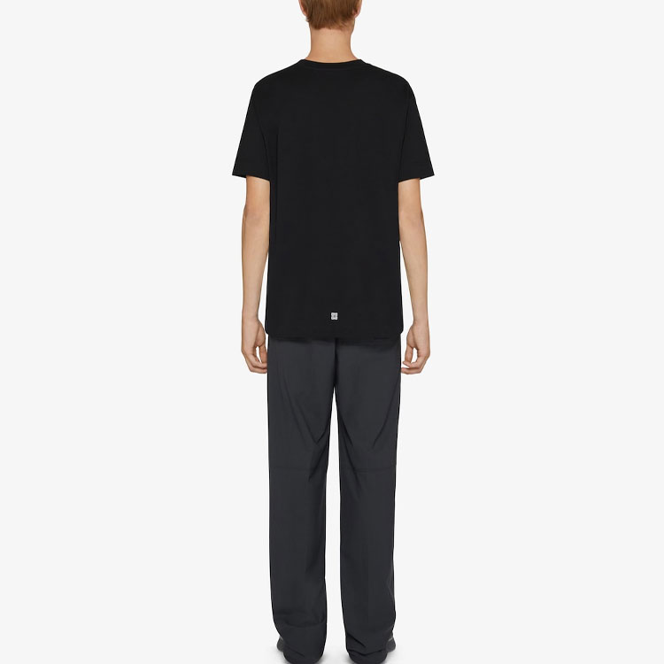 Purchase Givenchy FW22 Kaos Crewneck Hitam dengan Cetak College Letter. BM716R3YAA-001