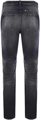 Givenchy FW22 Jeans Distressed High-Waisted Pria Hitam/Putih. BM512W5Y3K-004 Lookbook Givenchy FW22 Jeans Distressed High-Waisted Pria Hitam/Putih. BM512W5Y3K-004