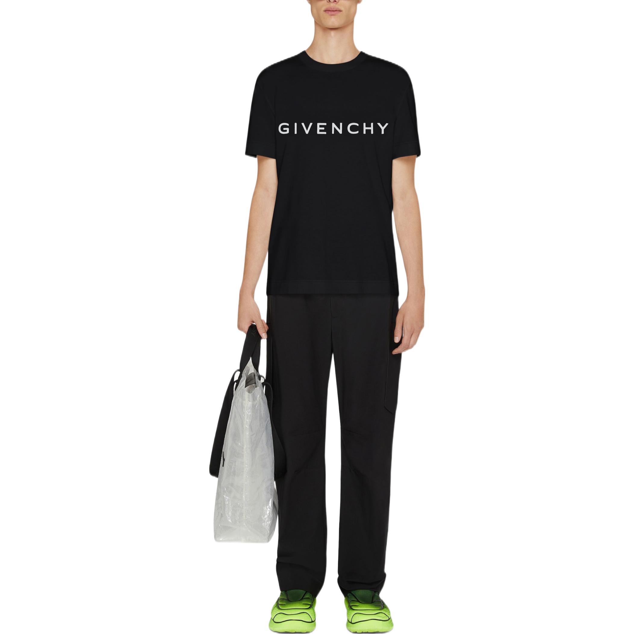 Shop 지방시 FW22 로고 프린트 크루넥 티셔츠 블랙 BM716G3YAC-001