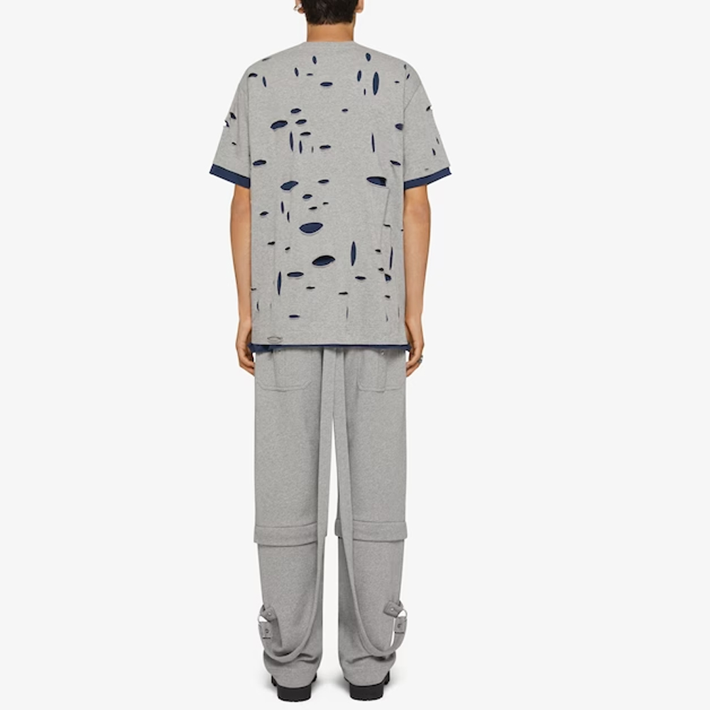 Shop Givenchy FW23 字母印花灰色寬鬆直筒T恤 BM716N3YK1-063