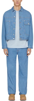 GIVENCHY FW24 Jaket Denim Biru Muda dengan Kolar Bertatah Logo. BM017H5YAQ-452 Lookbook GIVENCHY FW24 Jaket Denim Biru Muda dengan Kolar Bertatah Logo. BM017H5YAQ-452